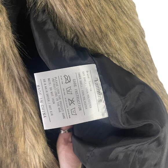 Tanming NWOT Women's Size Medium Faux Fur Vest - Picture 5 of 9